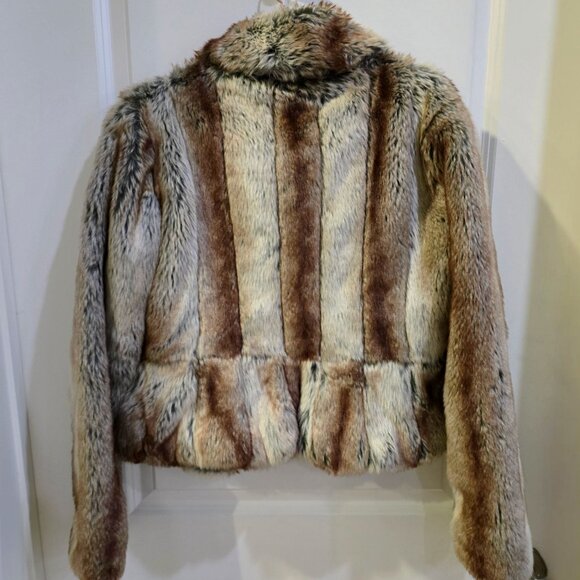 4/20 - Picture 4 of 16